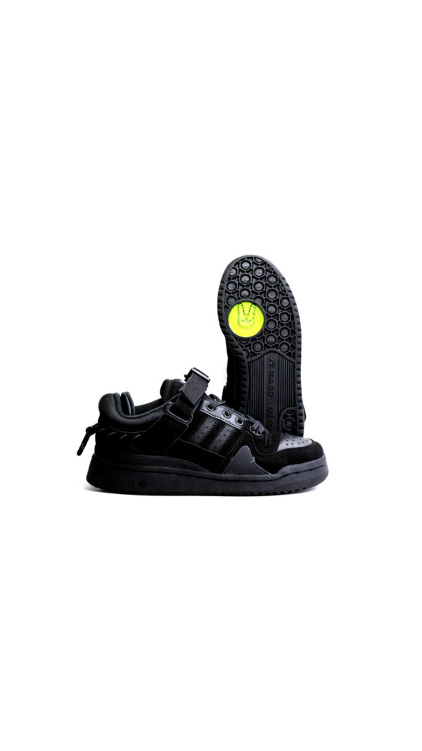 Adidas Forum Buckle Low x Bad Bunny Negro